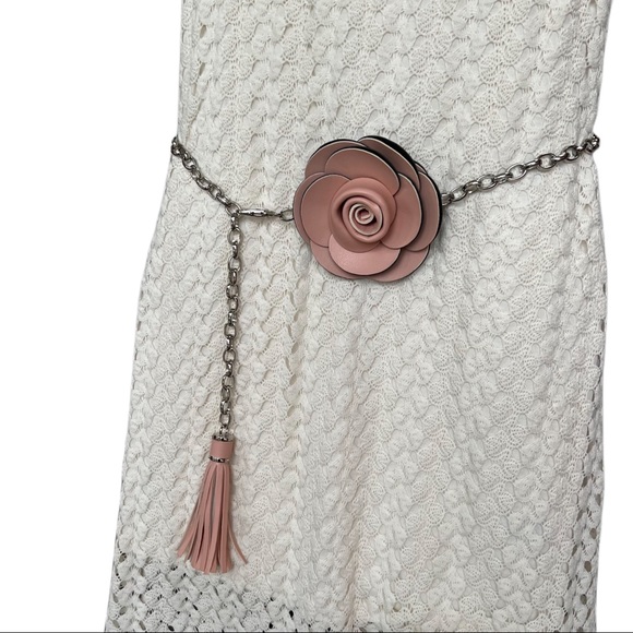 XXSOLDXX belt|Pink Flower tassel silver chain belt|small/medium - Picture 2 of 7